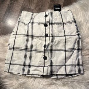Nwt forever 21 skirt